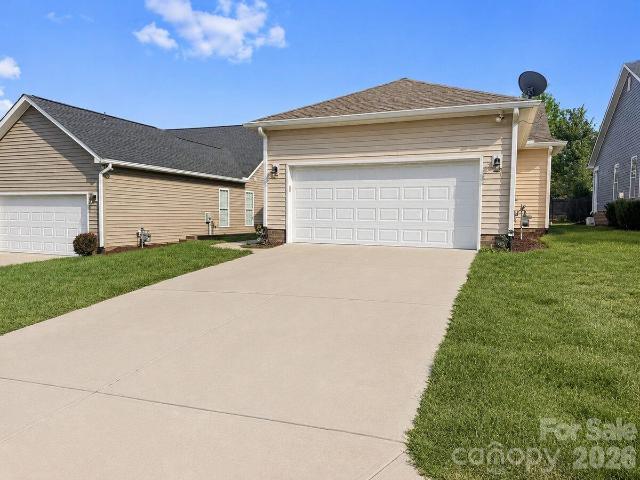 House for sale in Mecklenburg, North Carolina