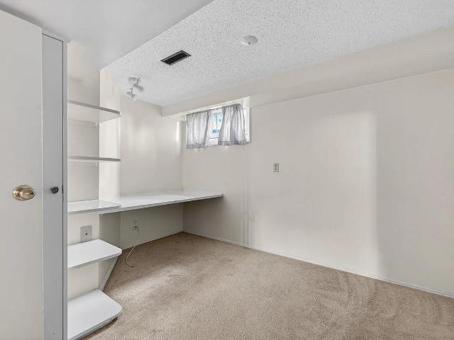 Apartment for rent in Wedgewood, Alberta