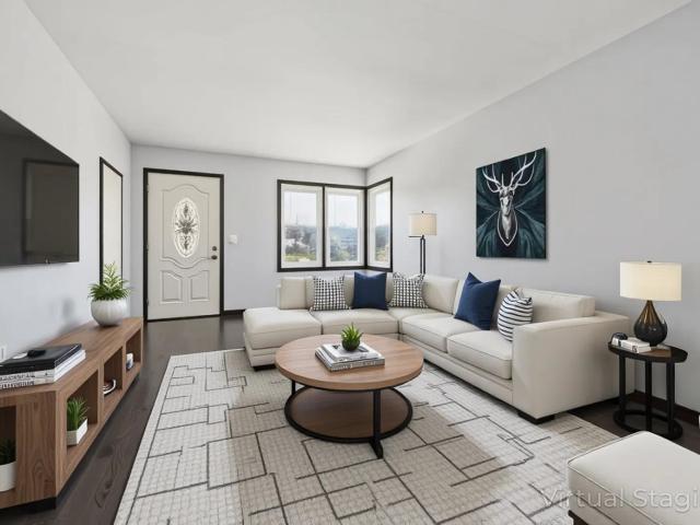 House for sale in Aurora, Illinois