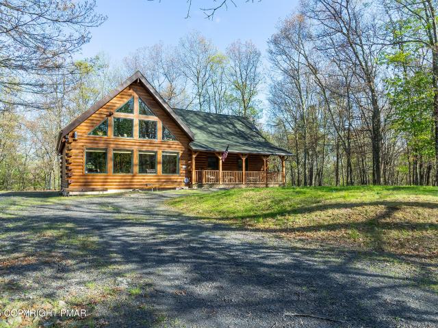 House for sale in Dingmans Ferry, Pennsylvania