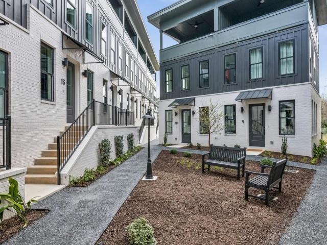 Townhouse for sale in Atlanta, Georgia