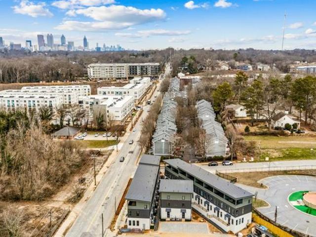 Townhouse for sale in Atlanta, Georgia
