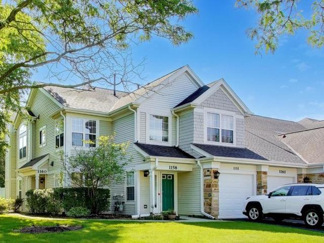 Townhouse for sale in Buffalo Grove, Illinois