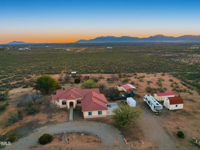 House for sale in Cochise, Arizona