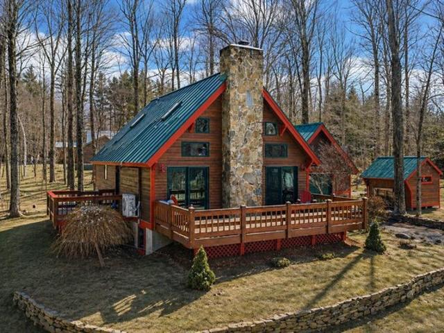 House for sale in Whitingham, Vermont