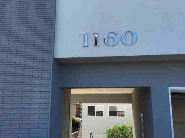Apartment for rent in Manhattan Beach, California