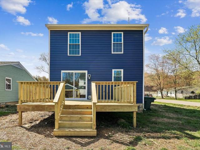 House for sale in Shady Side, Maryland