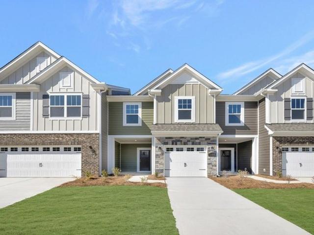 Townhouse for sale in Wingate, North Carolina