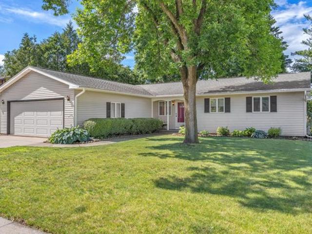 House for sale in Oshkosh, Wisconsin