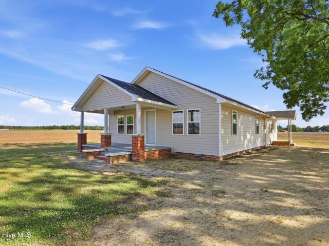 House for sale in Mount Olive, North Carolina