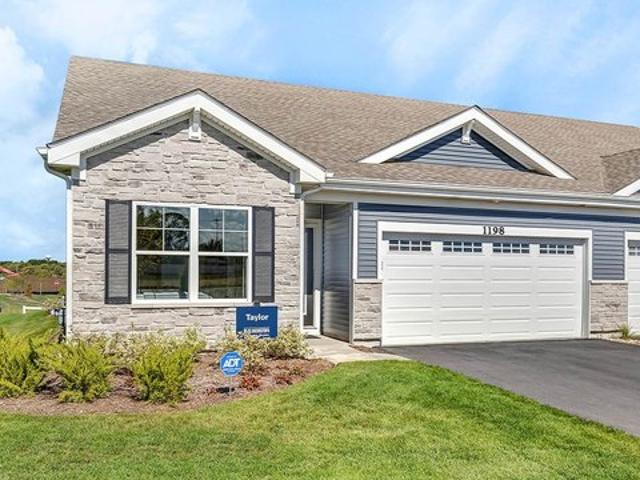 Townhouse for sale in Bartlett, Illinois