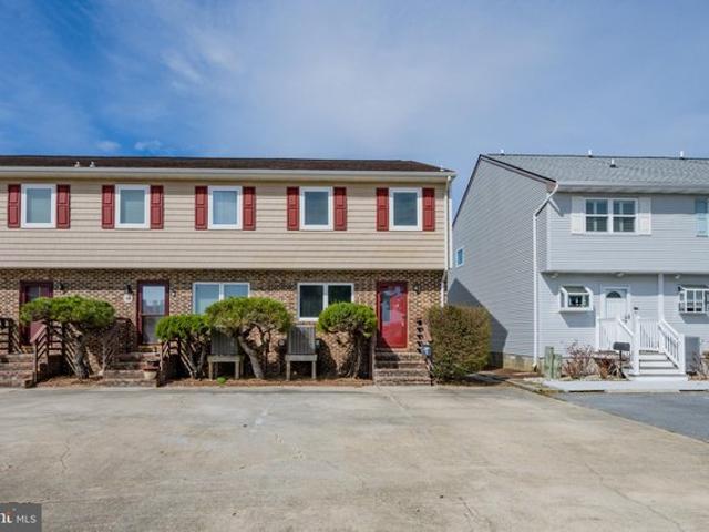 Townhouse for sale in Ocean City, Maryland
