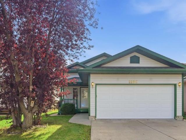 House for sale in Wedgewood, Alberta