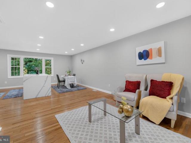House for sale in Lusby, Maryland