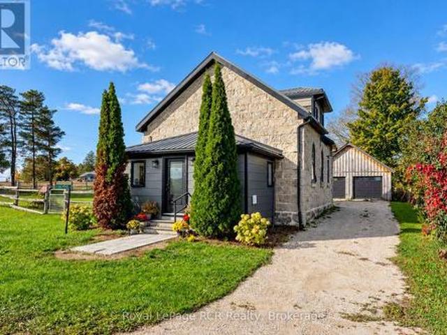 House for sale in Chatsworth, Southwestern Ontario