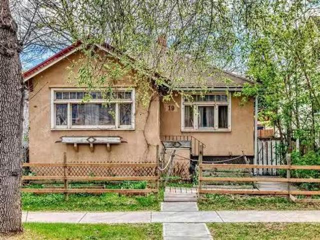 House for sale in Wedgewood, Alberta