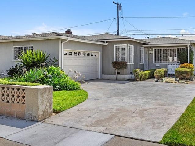 House for sale in Hawthorne, California