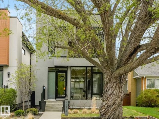 House for sale in Wedgewood, Alberta