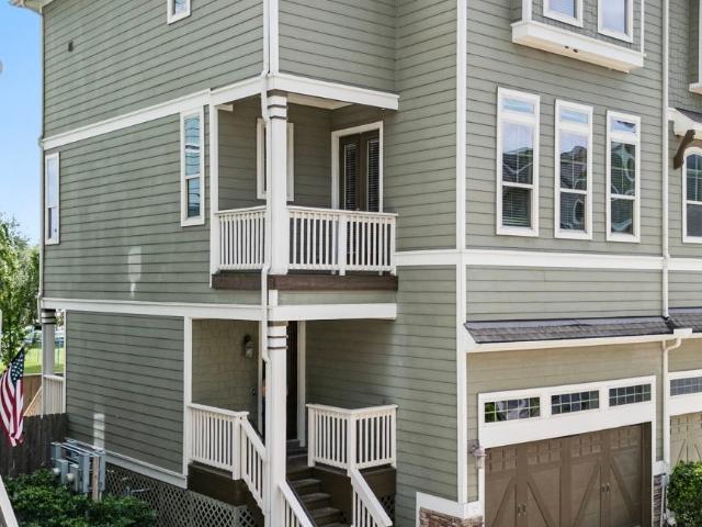 Townhouse for sale in Houston