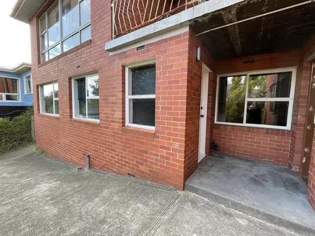 Apartment for rent in New Town, Tasmania