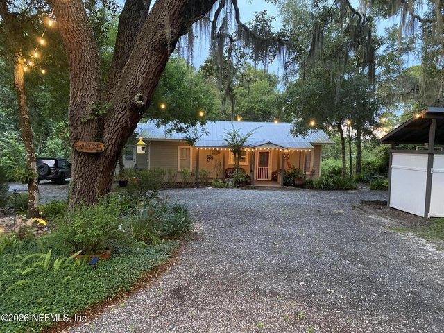 House for sale in Hawthorne, Florida