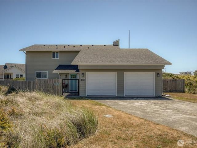 House for sale in Ocean Shores, Washington