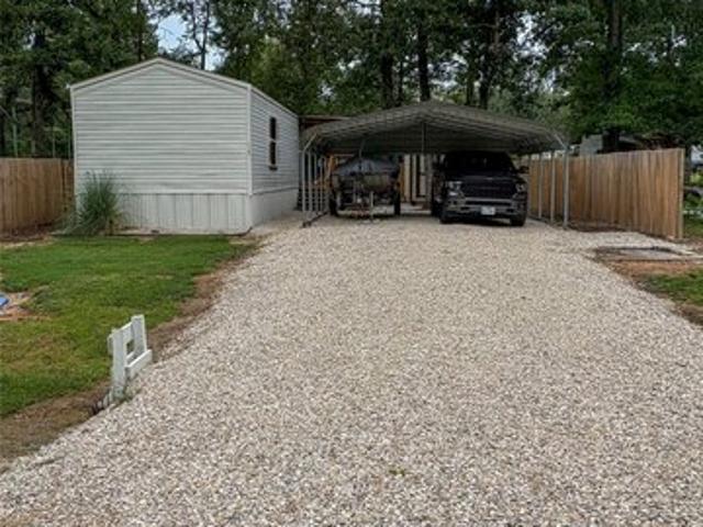 House for sale in Oakhurst, Texas