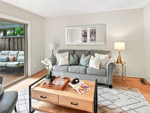 Condo for sale in San Mateo, California