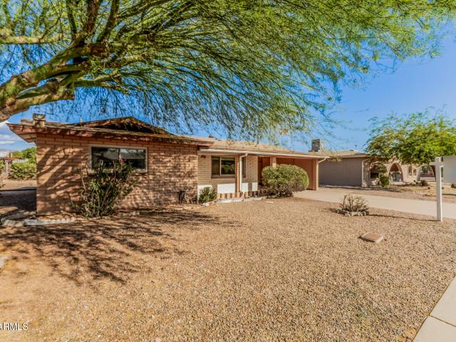 House for sale in Apache Junction, Arizona
