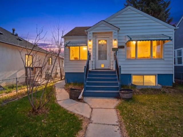 House for sale in Wedgewood, Alberta