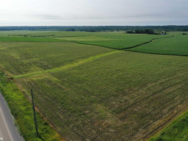Farm for sale in Indianola, Iowa