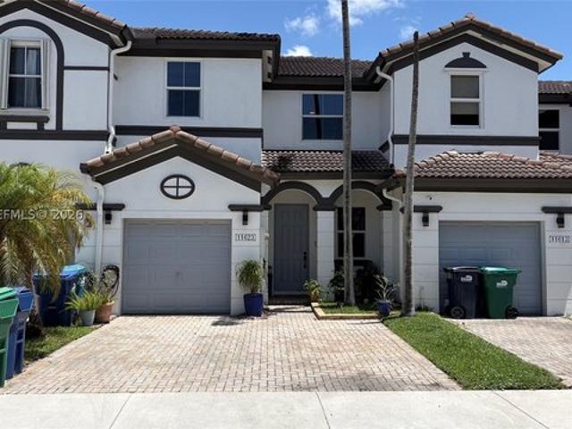 Townhouse for sale in Doral, Florida