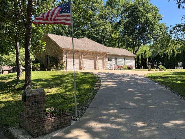 House for sale in Monticello, Indiana