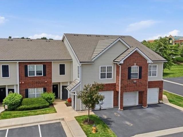 Condo for sale in Kansas