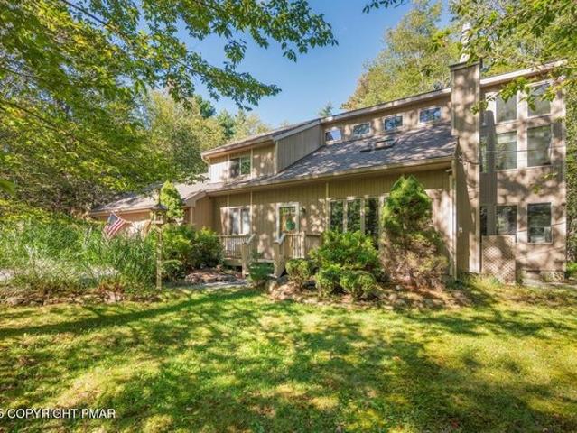 House for sale in Blakeslee, Pennsylvania