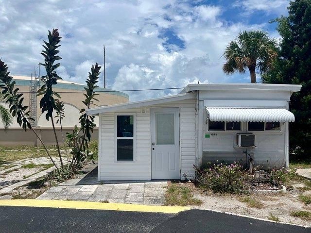House for sale in Largo, Florida
