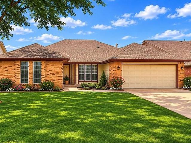 House for sale in Yukon, Oklahoma