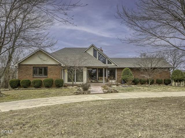 House for sale in Neosho, Missouri