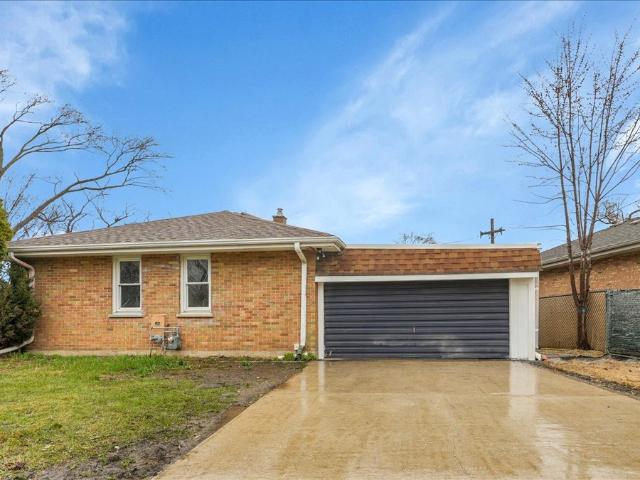 House for sale in Alsip, Illinois