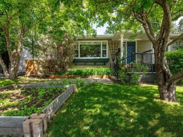 House for sale in Wedgewood, Alberta