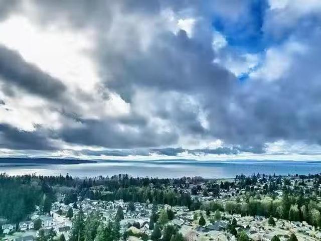House for sale in South Surrey, Surrey