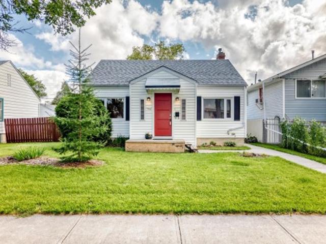House for sale in Wedgewood, Alberta