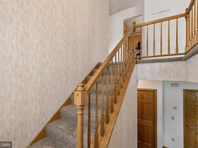 Townhouse for sale in Maple Grove, Hennepin County