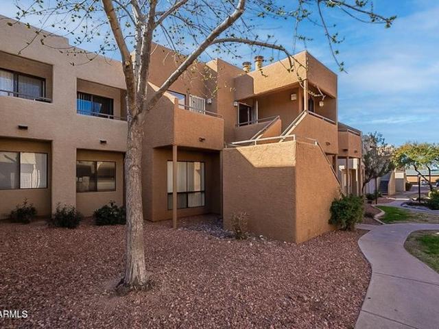 Condo for sale in Glendale, Arizona