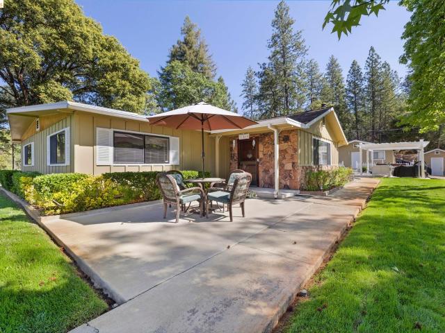 House for sale in Columbia, California