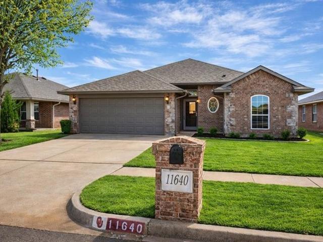 House for sale in Yukon, Oklahoma