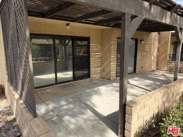 Condo for sale in Apple Valley, California