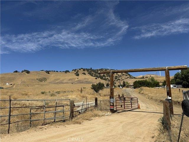 House for sale in Tehachapi, California