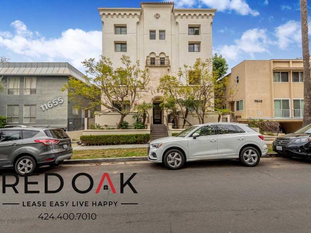 Property for rent in Canoga Park, California