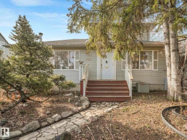 House for sale in Wedgewood, Alberta